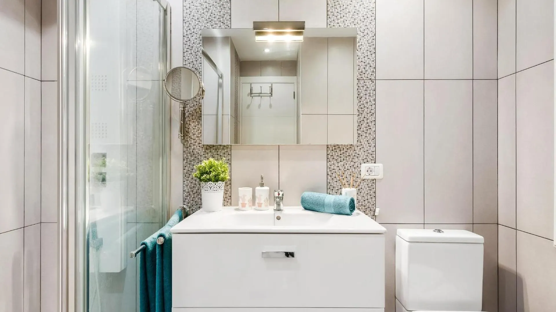 Amazing Apartment In Las Americas Hill Costa Adeje  Spanyolország
