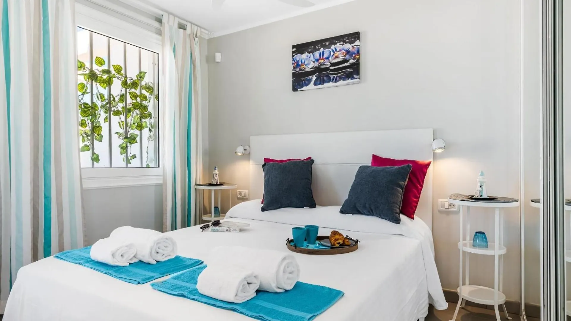 Amazing Apartment In Las Americas Hill Costa Adeje  Costa Adeje (Tenerife)